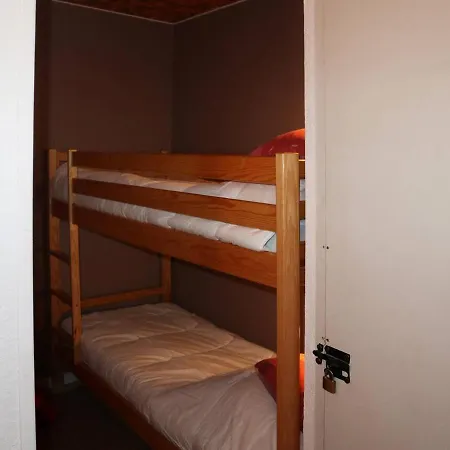 Apartment Skis Aux Pieds, 6 Pers, Balcon Sud, Vue Pistes Et Station - Fr-1-322-139 *